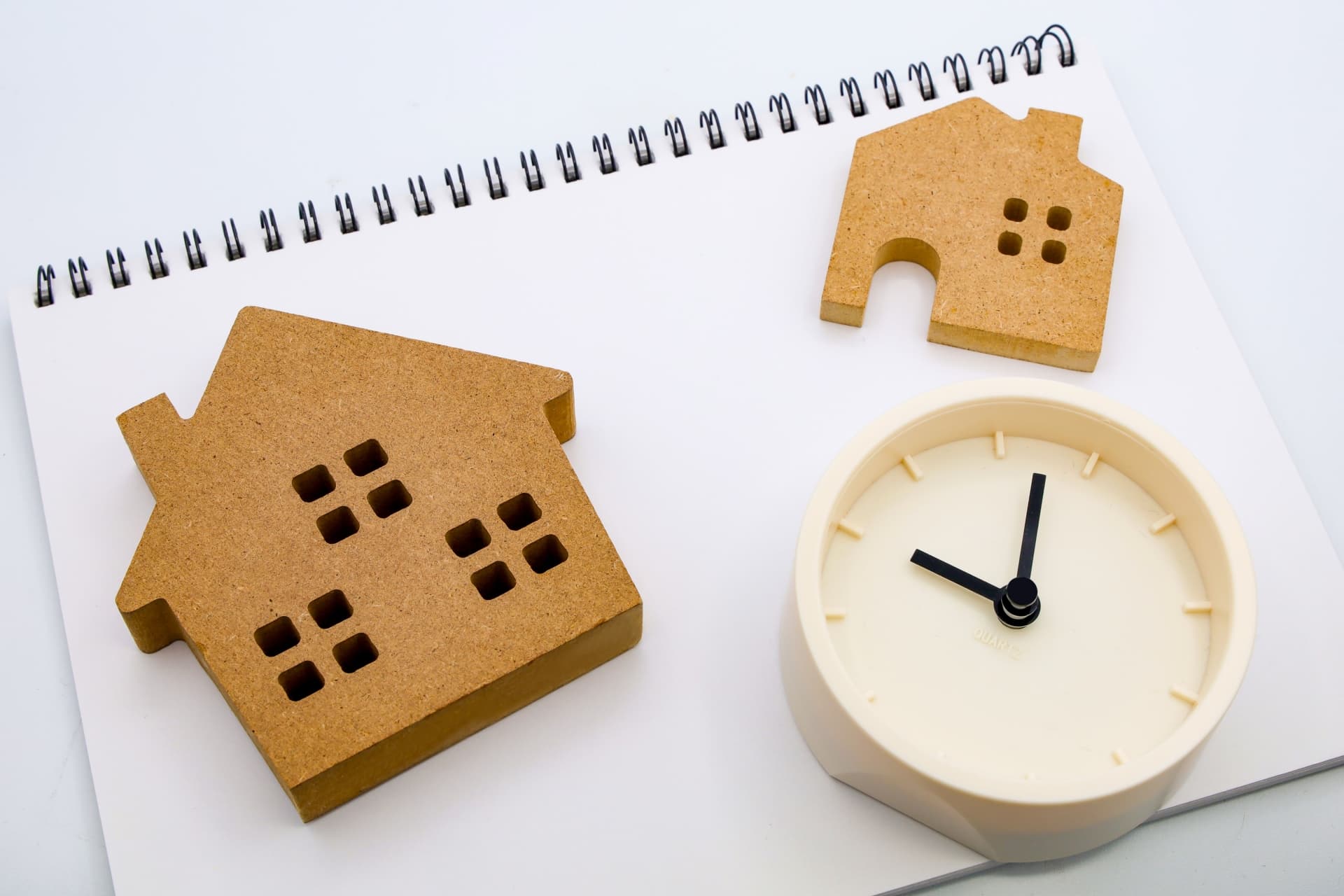 子育て世帯の高性能な家づくりを叶える新しい住宅ローンが登場! 子どもが多いほど優遇される【フラット35】子育てプラスとは?